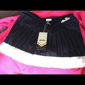 Ellesse Tennis Skort size medium